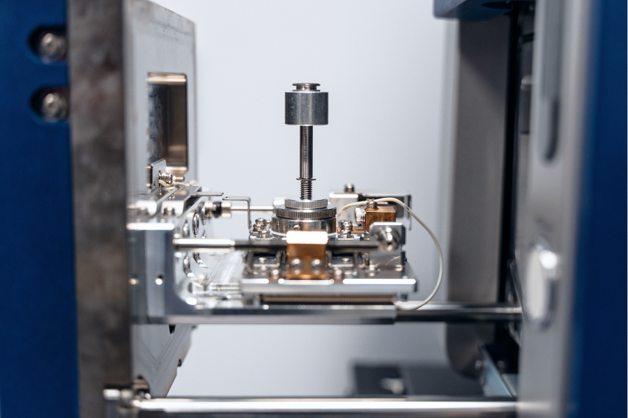 A Hitachi SEM (scanning electron microscope) - optical microscopy.